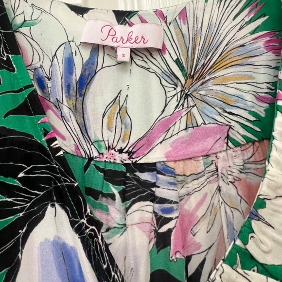 Parker Emerald Hibiscus Dress - Picture 5 of 10